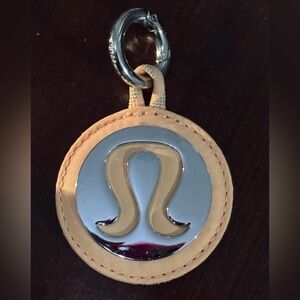 Lululemon mirror keychain